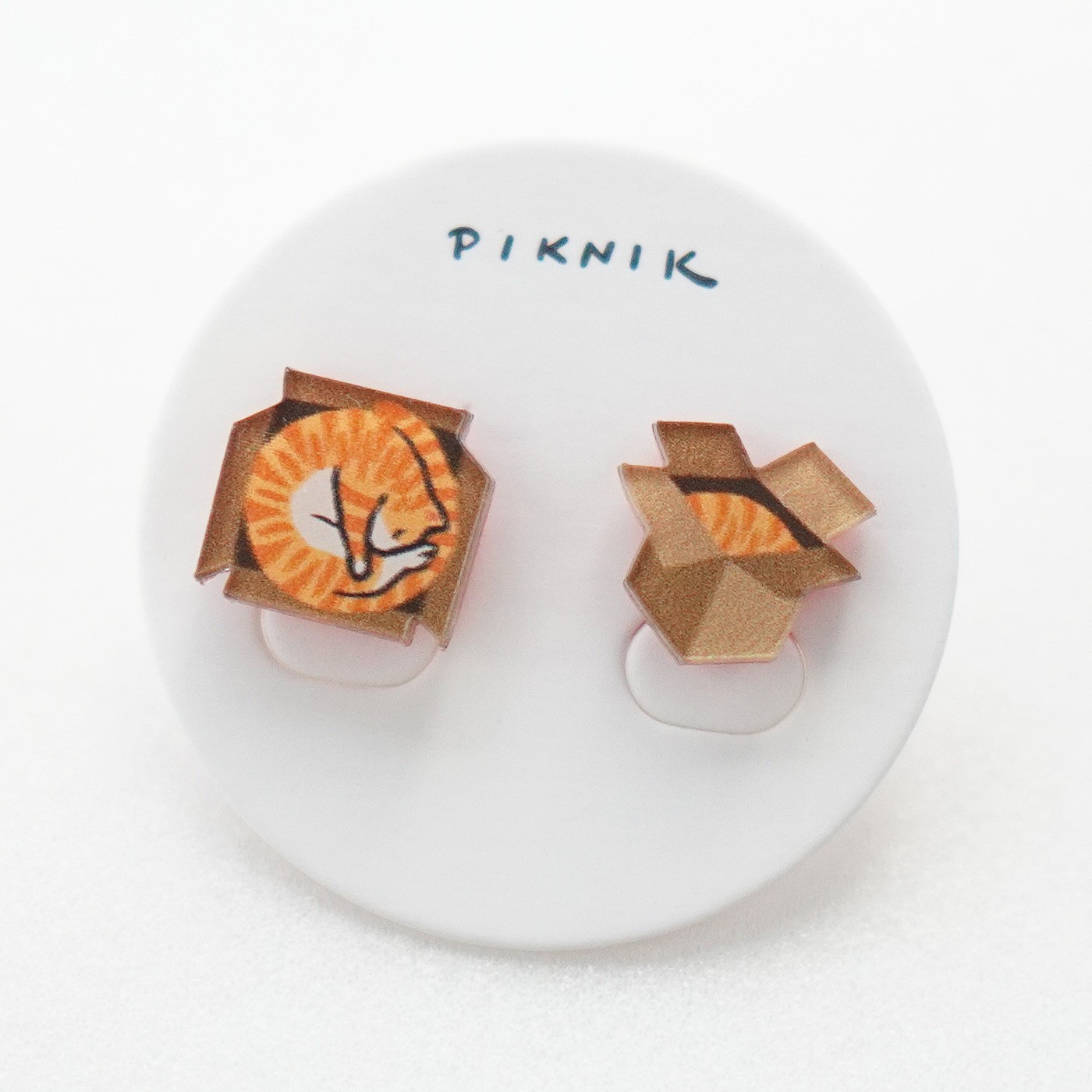 フェリシモの雑貨Kraso［クラソ］|段ボール猫オレンジ猫Ｂピン