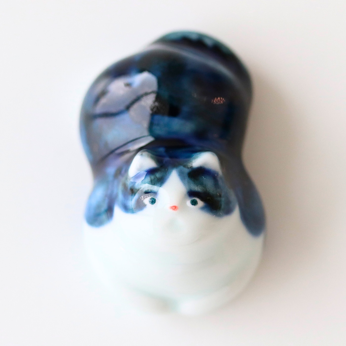 フェリシモの雑貨 Kraso|猫 箸置き むくり〈青〉